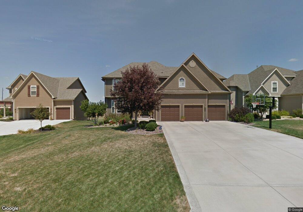 22508 W 55th Terrace, Shawnee, KS 66226 - photo 1