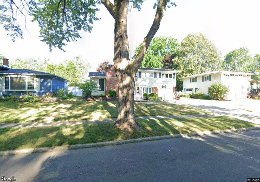 1320 Greenbrier Ln, North Tonawanda, NY 14120 - photo 1