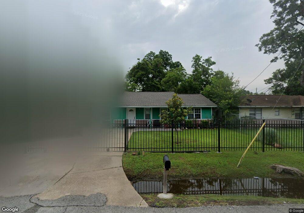 9704 Edgeworth St, Houston, TX 77093 - photo 1