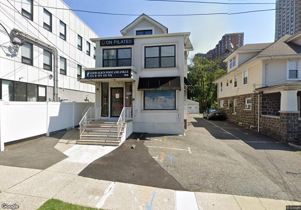 1618 Parker Ave, Fort Lee, NJ 07024 - photo 1