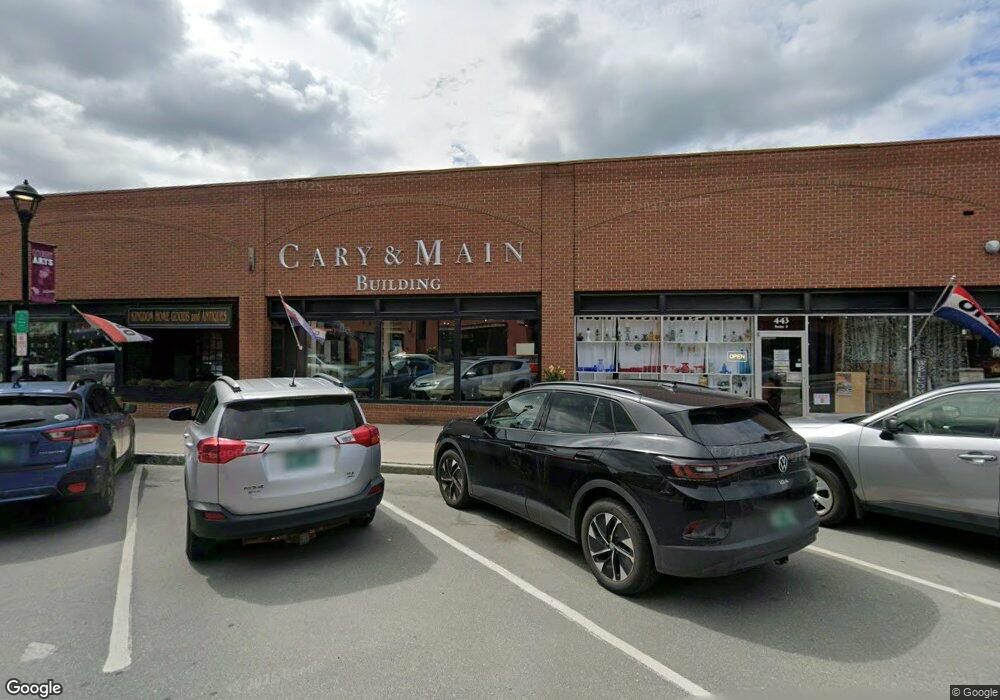 443 Railroad St unit 4, Saint Johnsbury, VT 05819 - photo 1