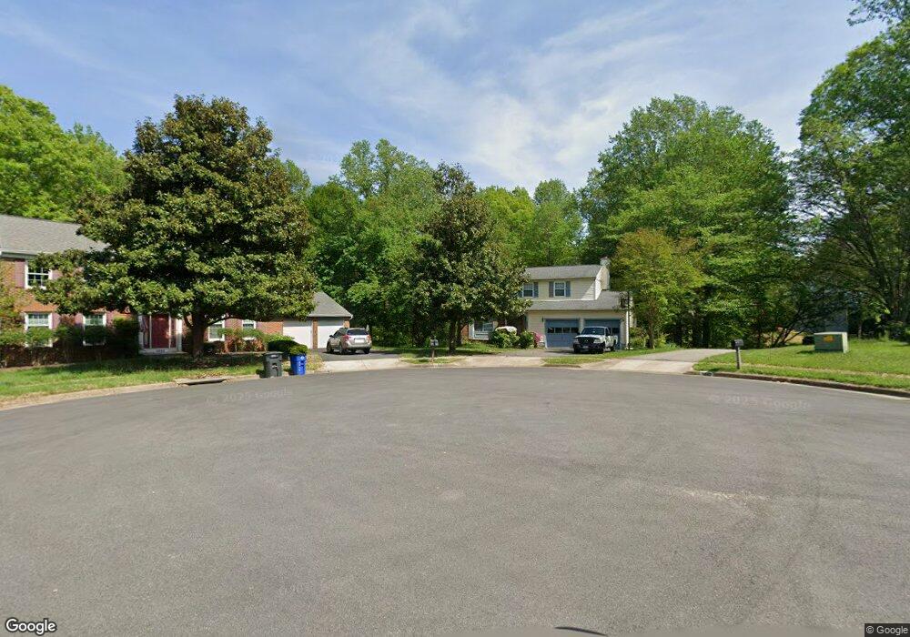 8847 Creekside Way, Springfield, VA 22153 - photo 1