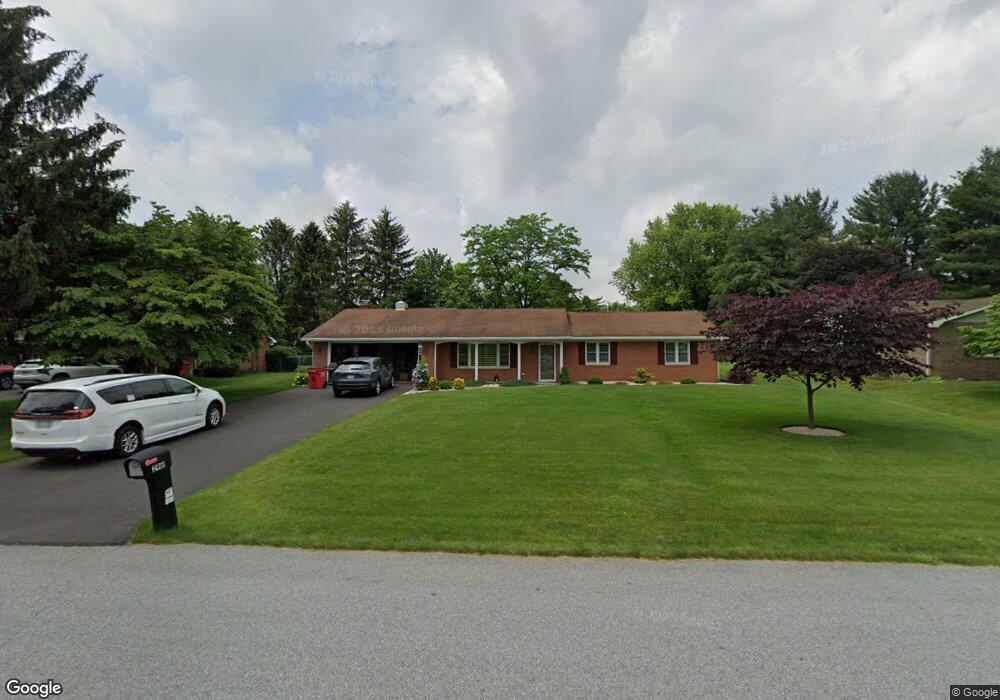 2961 Adams Dr, Chambersburg, PA 17201 - photo 1