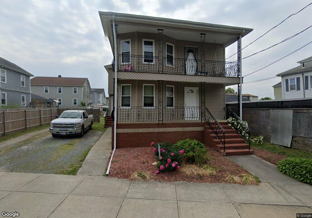 386 Main St, Fairhaven, MA 02719 - photo 1