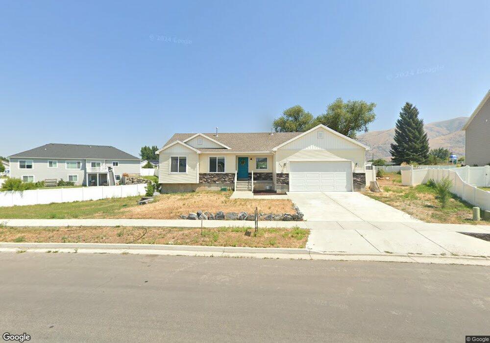 435 S 400 E, Hyrum, UT 84319 - photo 1