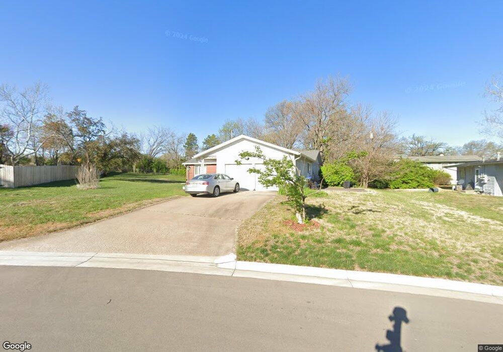 4751 SW Twilight Dr, Topeka, KS 66614 - photo 1
