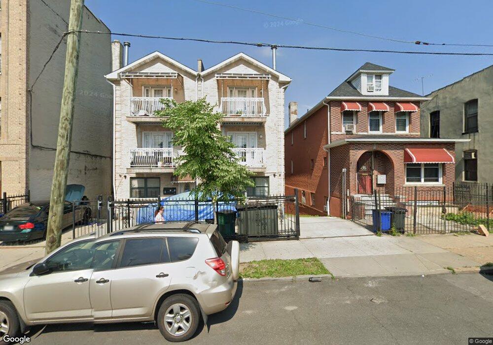 1658 White Plains Rd, Bronx, NY 10462 - photo 1