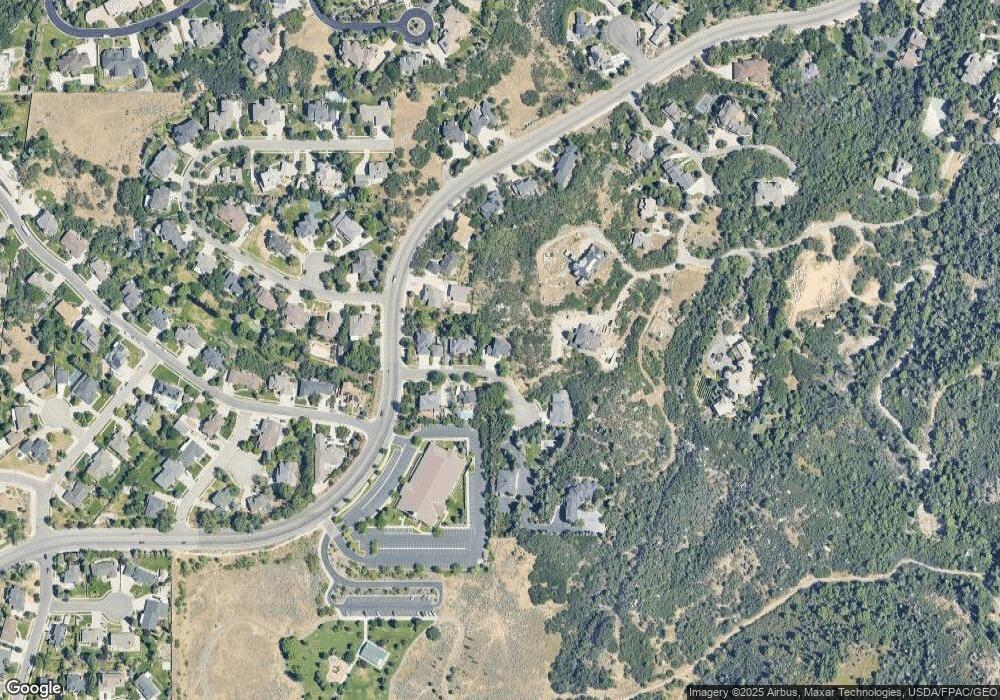 2847 E Rainbow Oaks Cir, Sandy, UT 84092 - photo 1