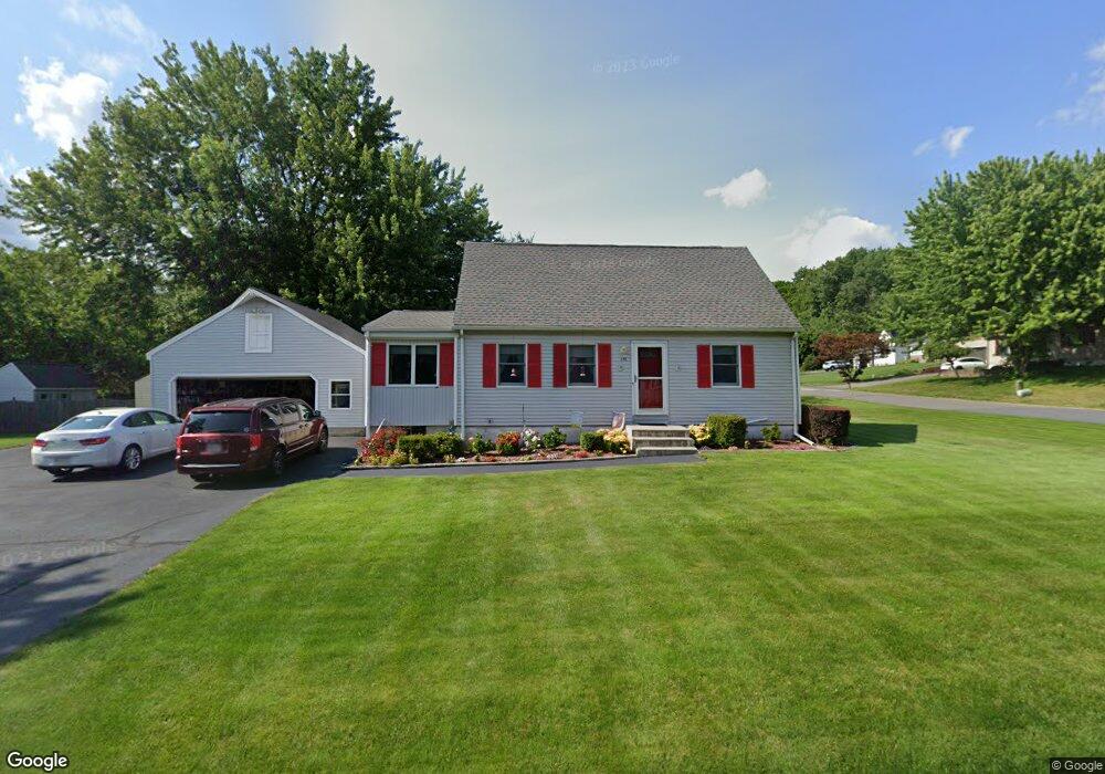 181 Pondview Dr, Ludlow, MA 01056 - photo 1