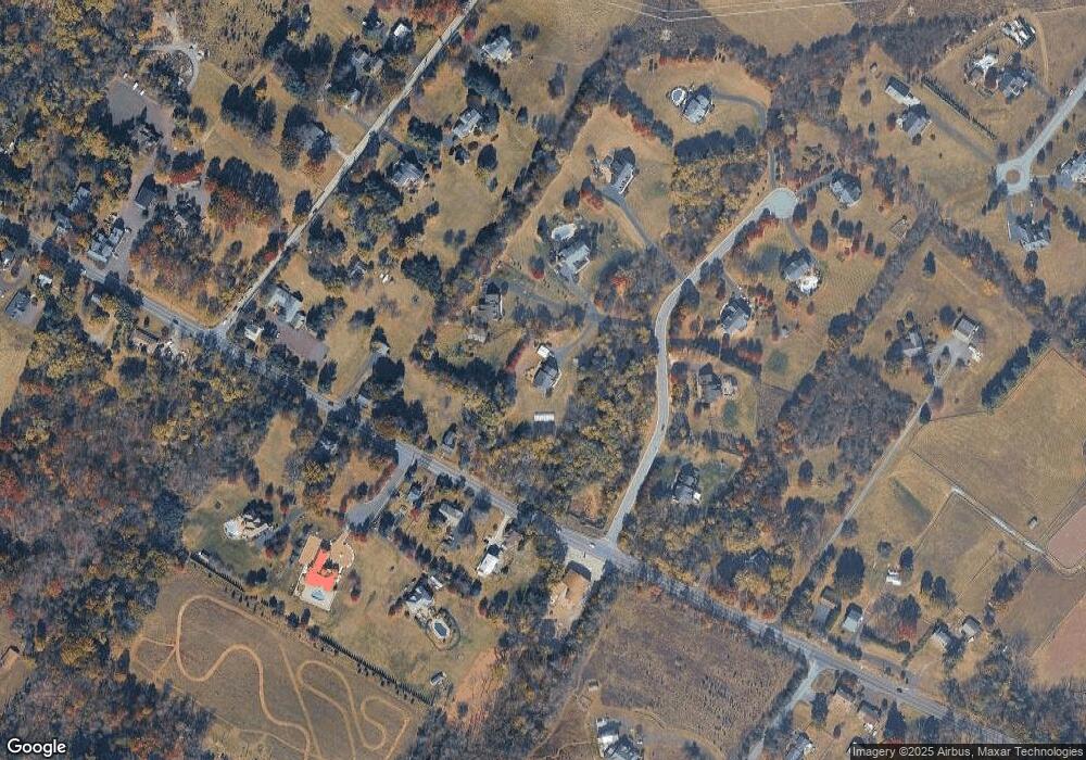 2001 Cedars Hill Rd, Lansdale, PA 19446 - photo 1