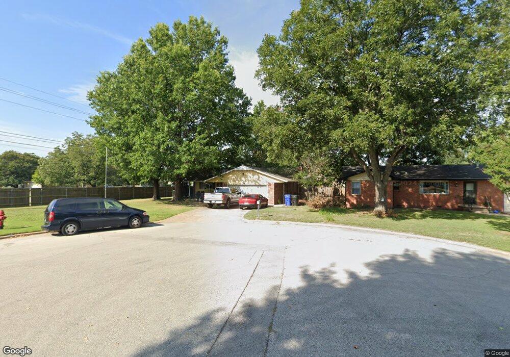 1820 S Birch Ave, Broken Arrow, OK 74012 - photo 1