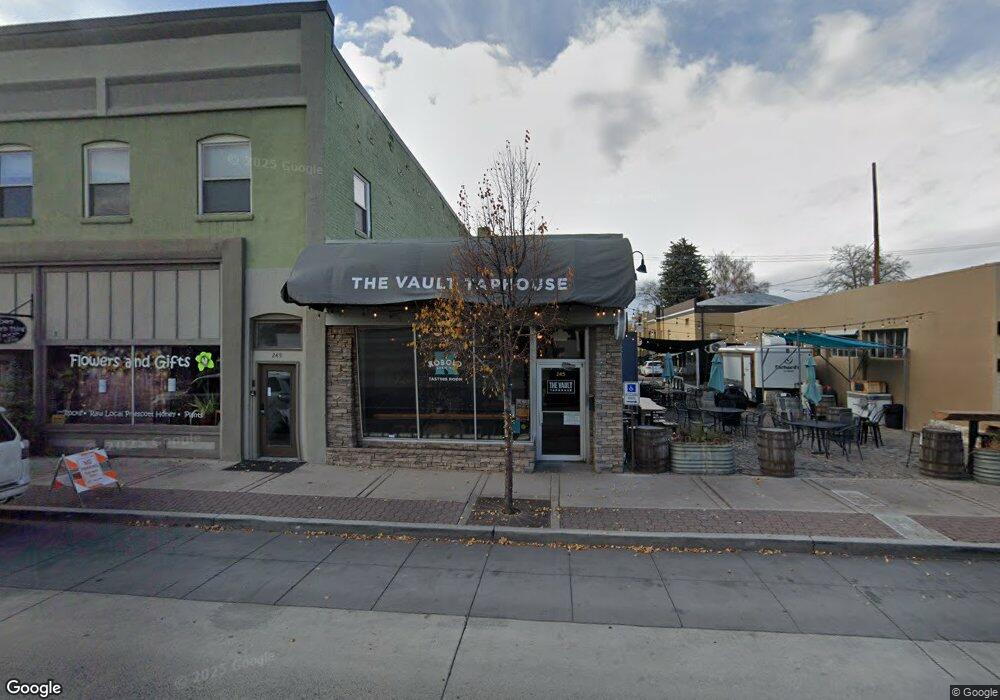 245 SW 6th St, Redmond, OR 97756 - photo 1