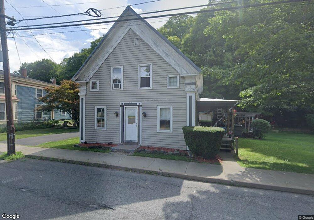 17 Mechanic St, Shelburne Falls, MA 01370 - photo 1
