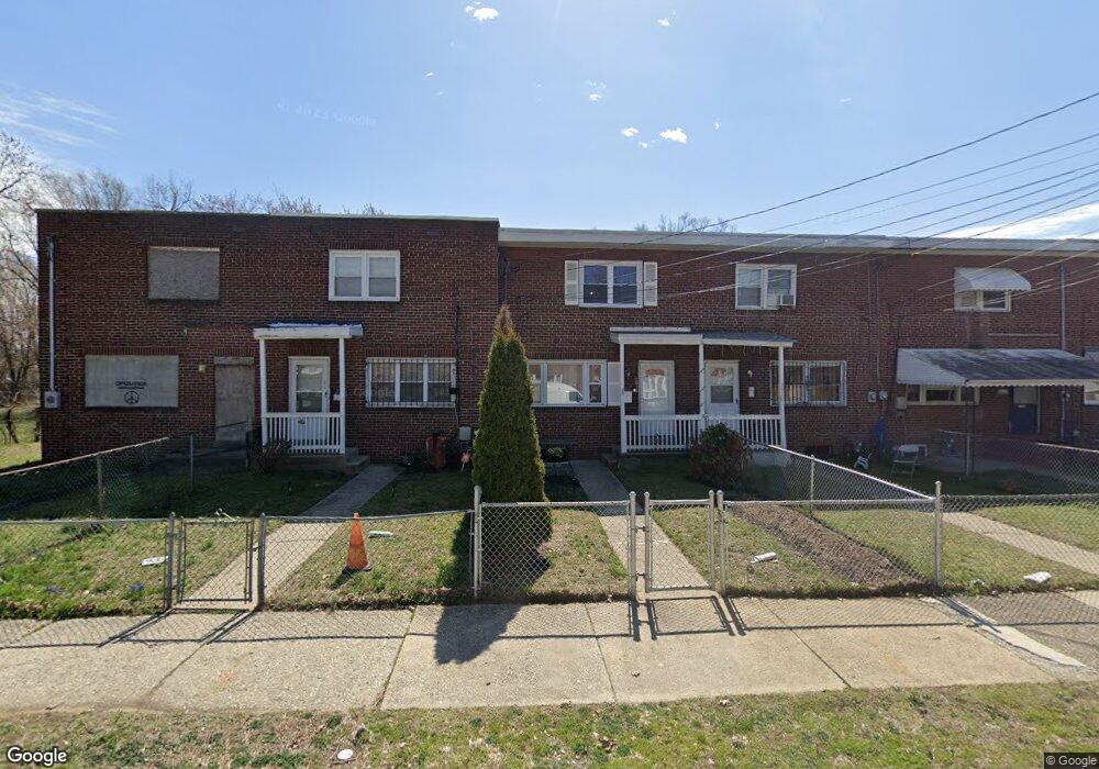 2914 Thompson St, Camden, NJ 08105 - photo 1