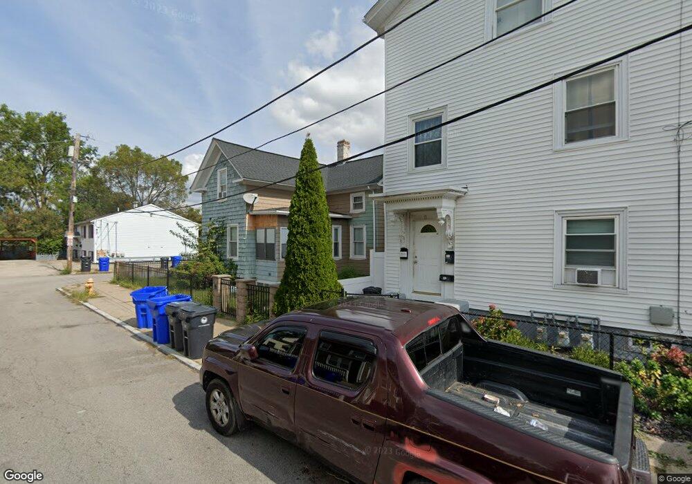 15 Franklin St, Pawtucket, RI 02860 - photo 1