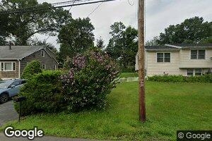 51 Tighe Rd, Yorktown Heights, NY 10598