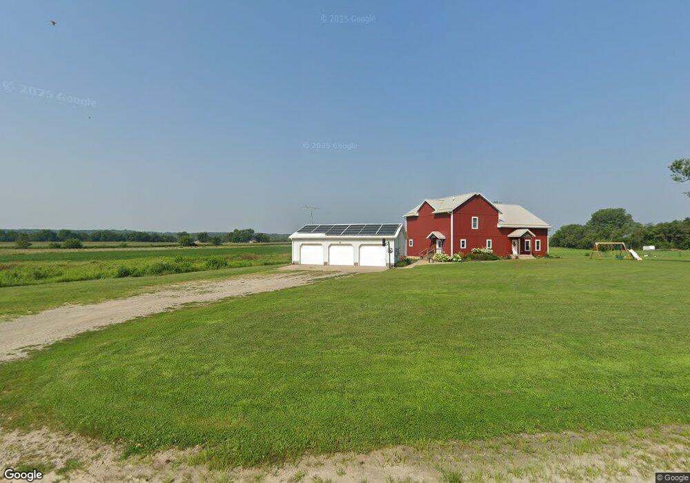 20489 140th St, Columbus Junction, IA 52738 - photo 1