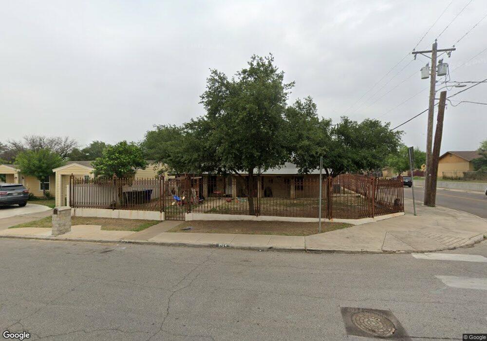 2124 E Ash St, Laredo, TX 78043 - photo 1