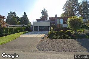 4244 92nd Ave NE, Yarrow Point, WA 98004