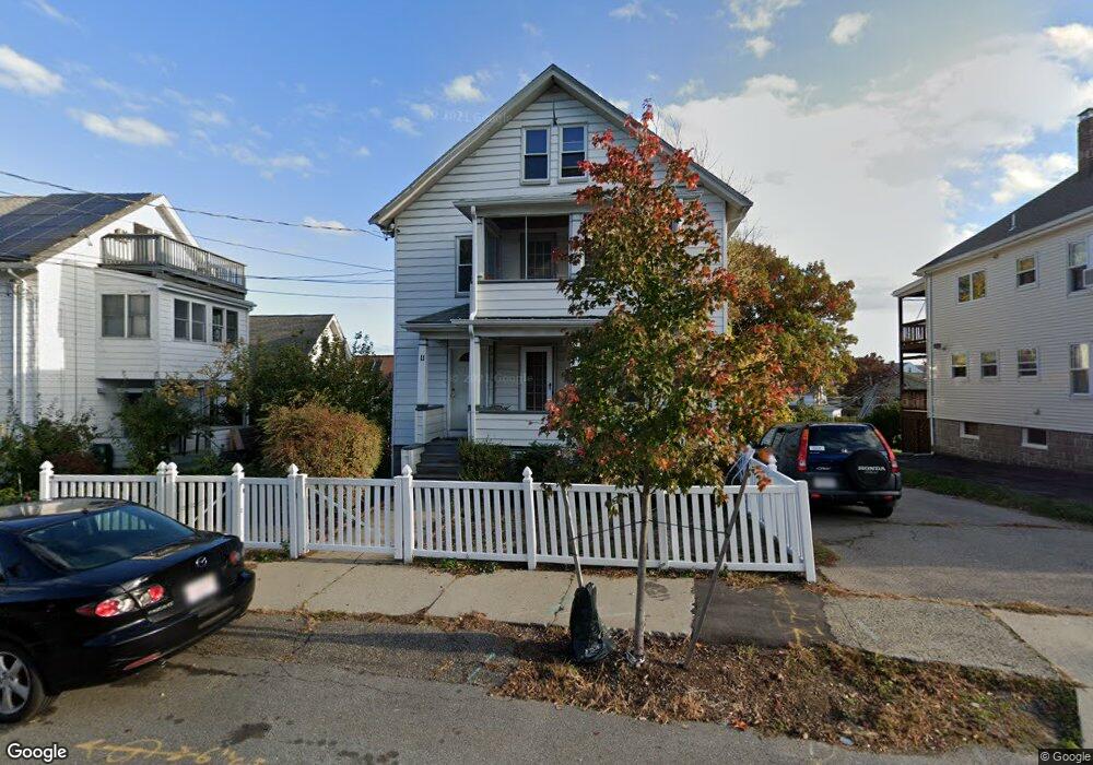 11 Edgecliff Rd unit 2, Watertown, MA 02472 - photo 1