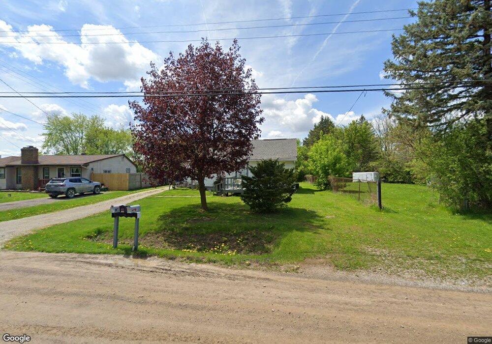 2156 Monaco St, Flint, MI 48532 - photo 1