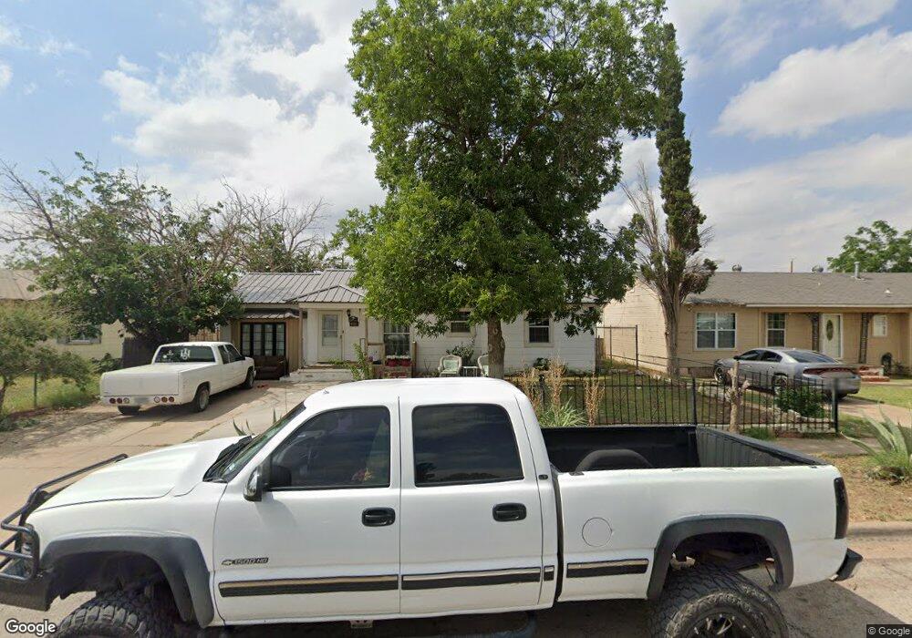 304 W Jax Ave, Midland, TX 79701 - photo 1