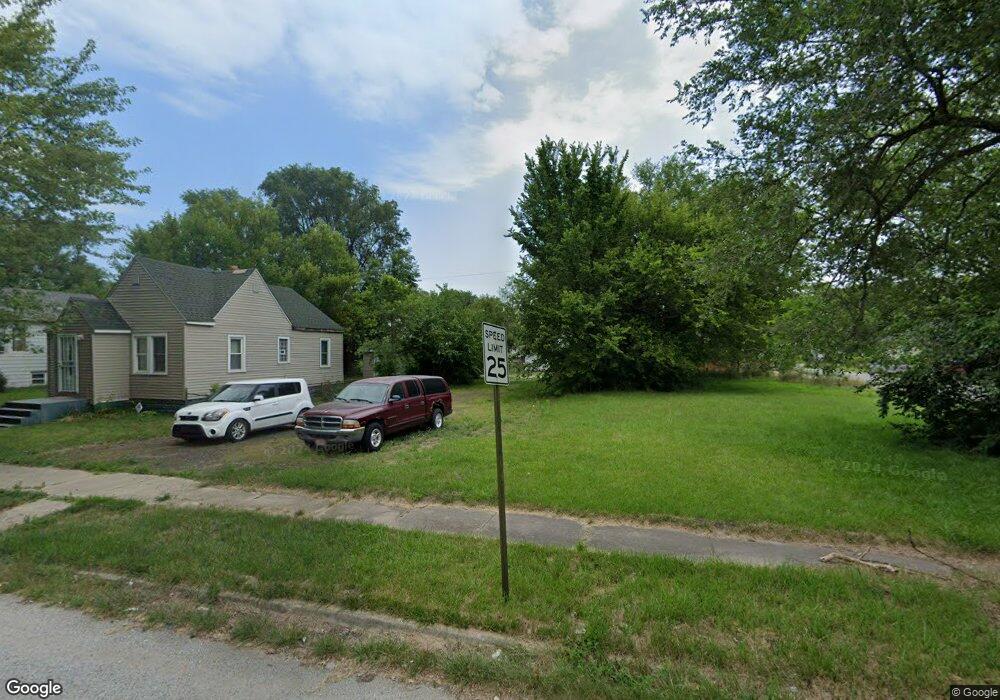 1585 Roosevelt Place, Gary, IN 46404 - photo 1