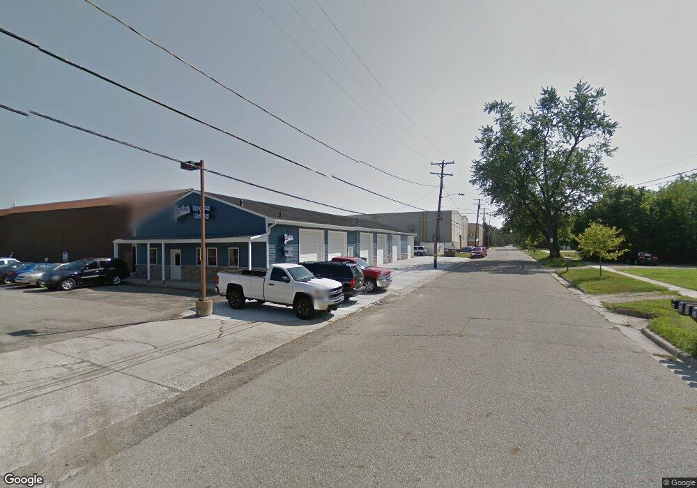 125 Halbert St, Grand Ledge, MI 48837 - photo 1