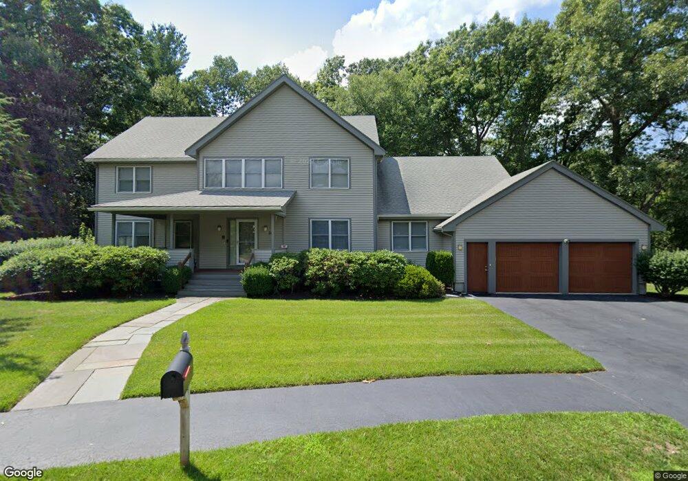 84 Canavan Cir, Needham, MA 02492 - photo 1