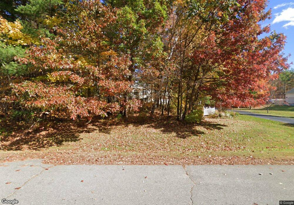 10 Evelyn St, Hooksett, NH 03106 - photo 1