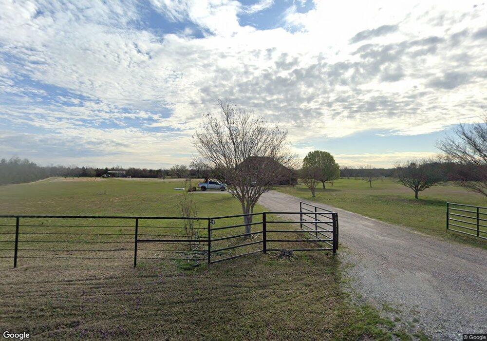 2070 Scarbrough Rd, Whitesboro, TX 76273 - photo 1