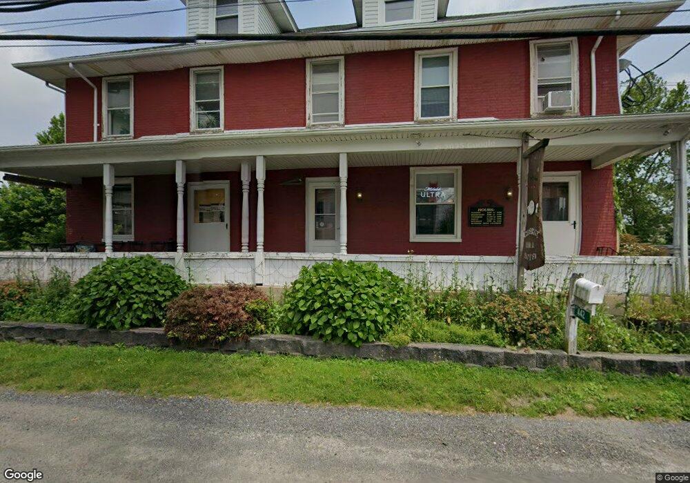 442 Bushkill Center Rd unit B, Nazareth, PA 18064 - photo 1