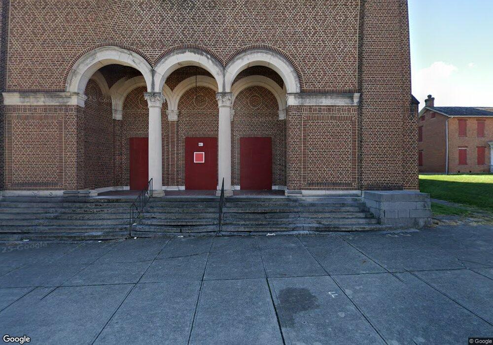 1667 E Main St, Columbus, OH 43205 - photo 1