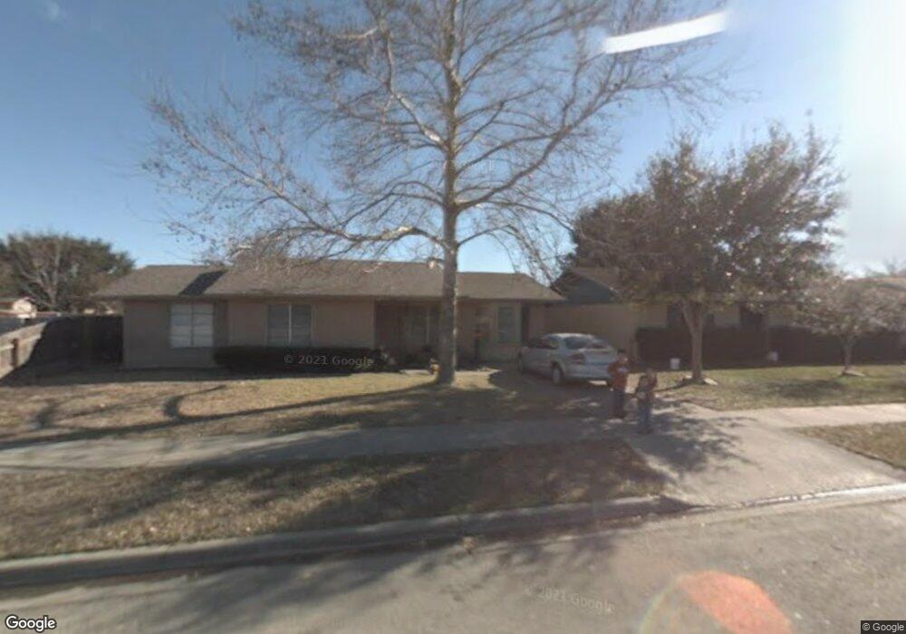 1208 Glendale Dr, Beeville, TX 78102 - photo 1