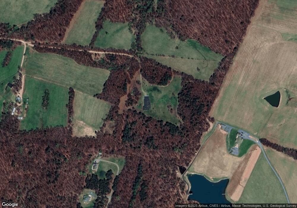 1114 N Timber Ridge Rd, Cross Junction, VA 22625 - photo 1