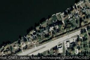3 S Shore Ln, Rapids City, IL 61278