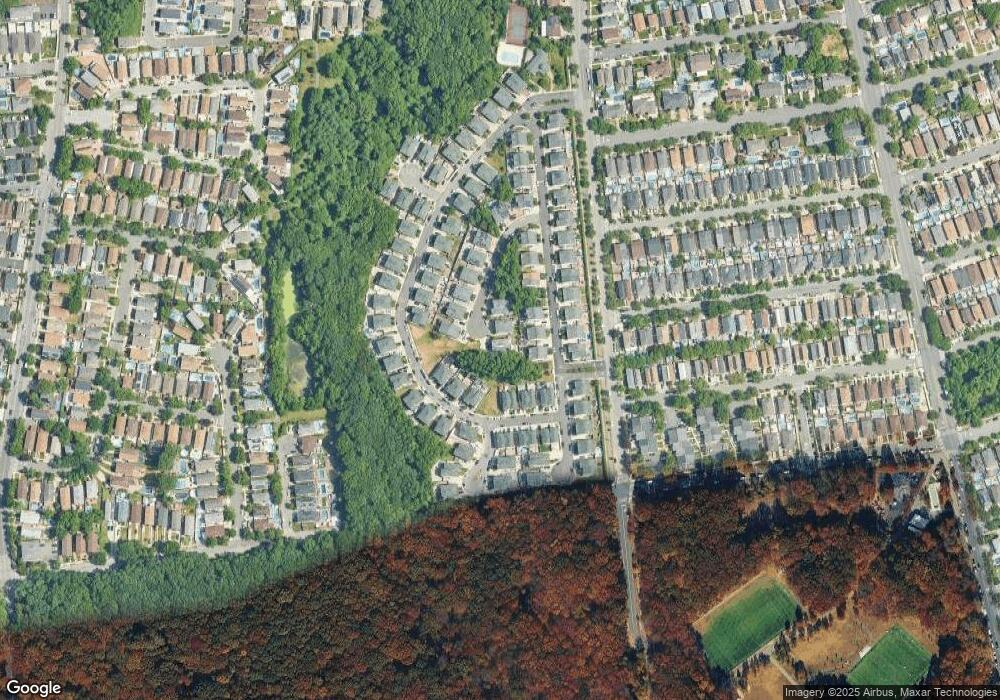 51 Foothill Ct, Staten Island, NY 10309 - photo 1