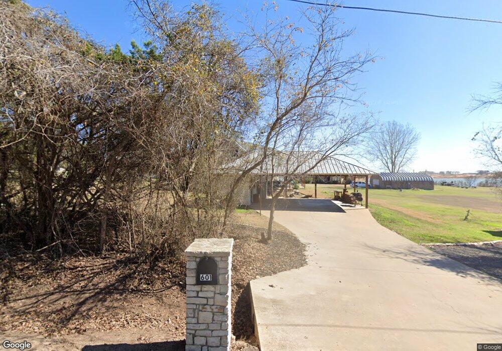 601 Venus Dr, Granbury, TX 76049 - photo 1