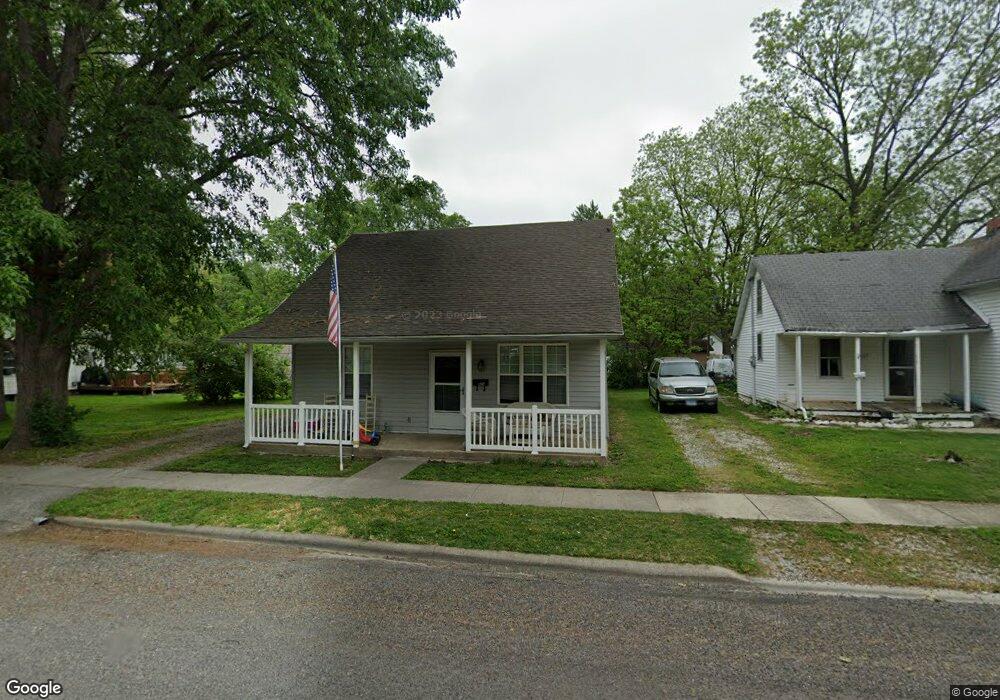 105 S Edison St, Freeburg, IL 62243 - photo 1