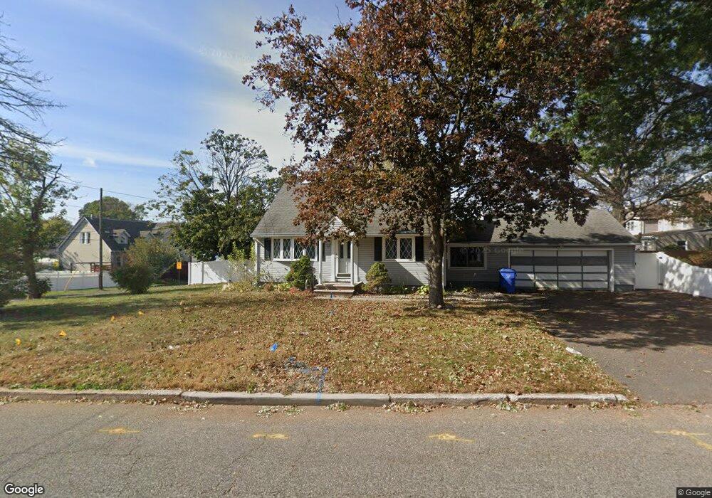 72 Old Rd, Sewaren, NJ 07077 - photo 1