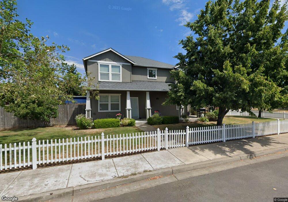 104 Nieblock Ln, Creswell, OR 97426 - photo 1