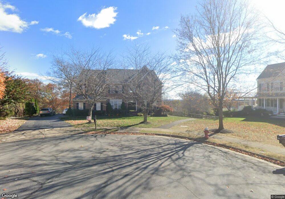 42676 Silverthorne Ct, Broadlands, VA 20148 - photo 1