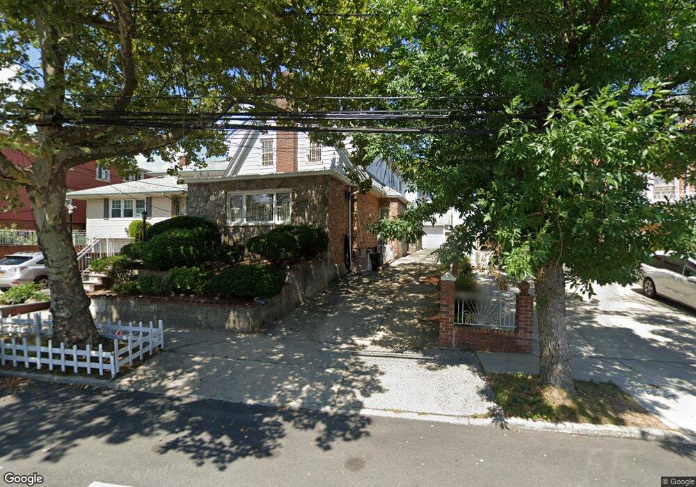 14545 Willets Point Blvd, Whitestone, NY 11357 - photo 1