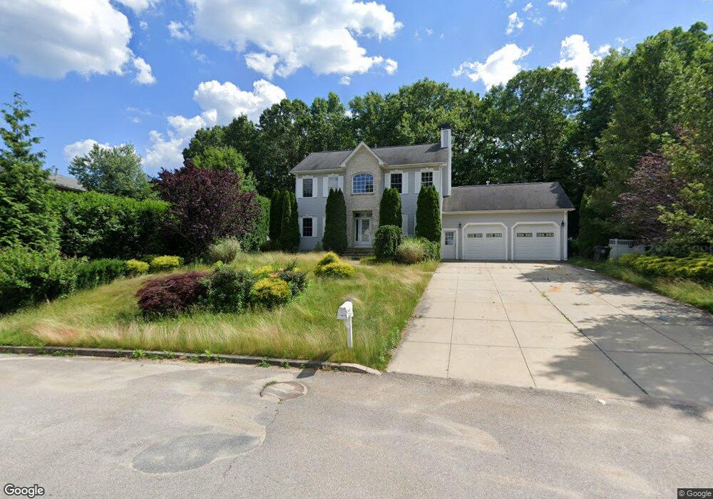 34 Gilcrest Dr, West Warwick, RI 02893 - photo 1