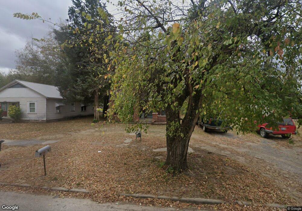 1104 W 7th St, Okmulgee, OK 74447 - photo 1