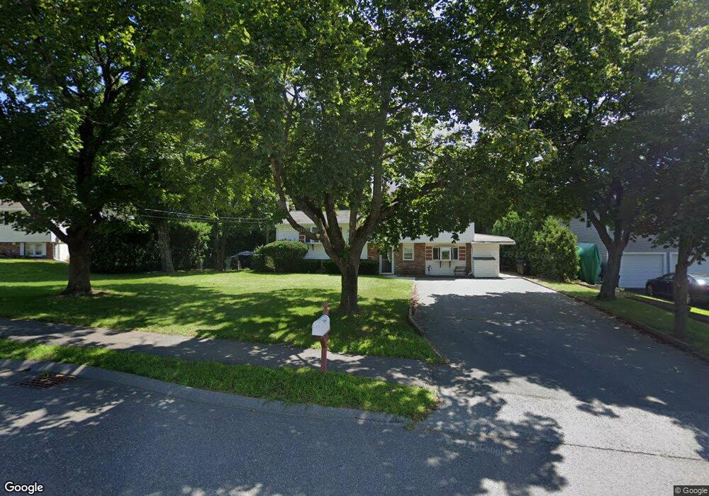 33 Rolling Ln, Hudson, MA 01749 - photo 1