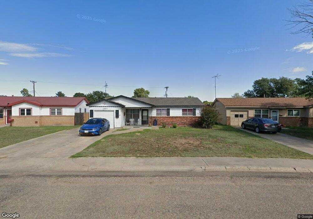 1303 Shamrock Dr, Dumas, TX 79029 - photo 1