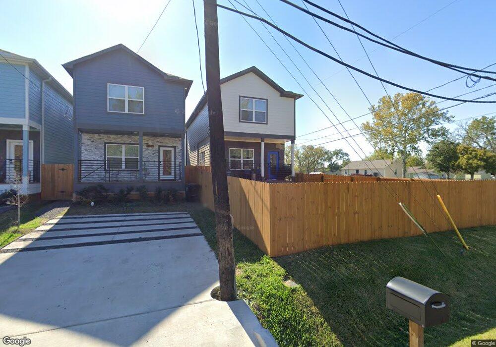 1863 Dewalt St, Houston, TX 77088 - photo 1