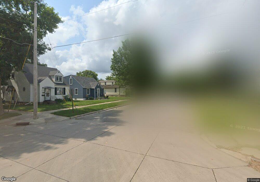 911 8th Ave SW, Austin, MN 55912 - photo 1