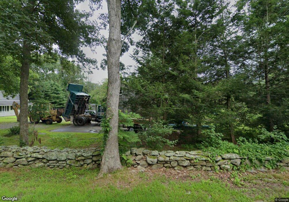 4 Bingham Rd, Canterbury, CT 06331 - photo 1